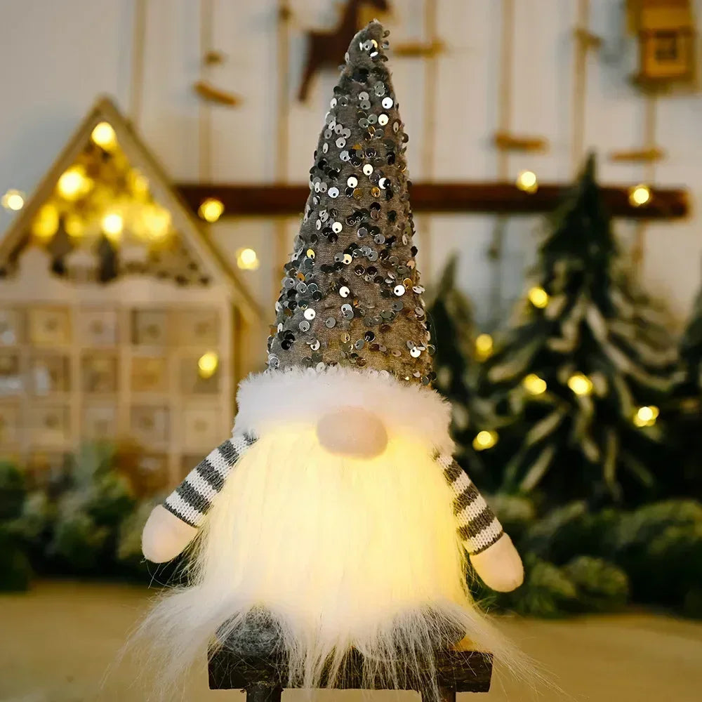 Glowing Christmas Gnome – Knitted LED Light-Up Holiday Decor